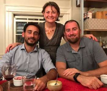 click to go to volunteer page